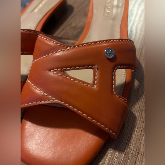 NEW- Antonio Melani Carrah shoes - Picture 2 of 5